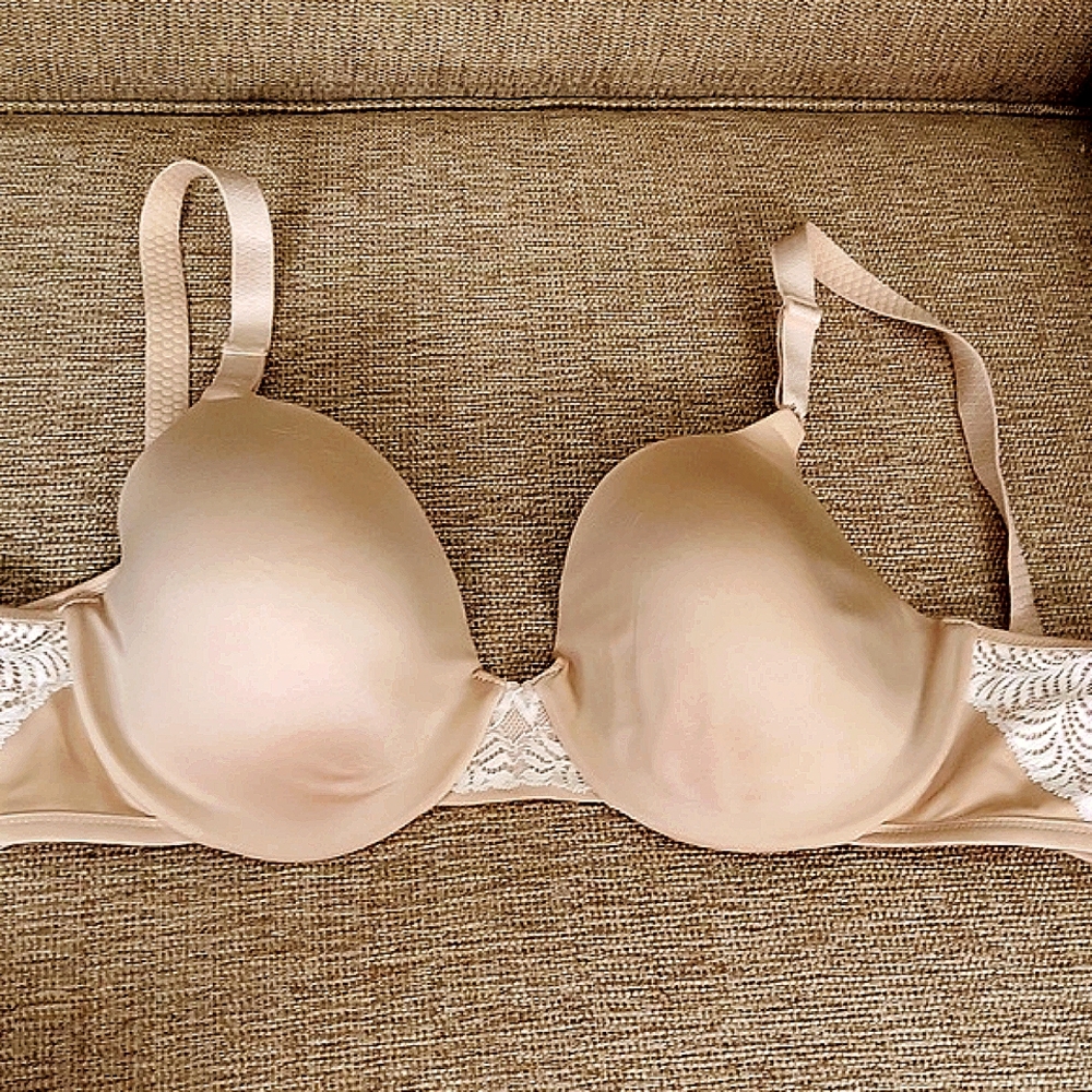 36 C Vanity Fair Underwire bra